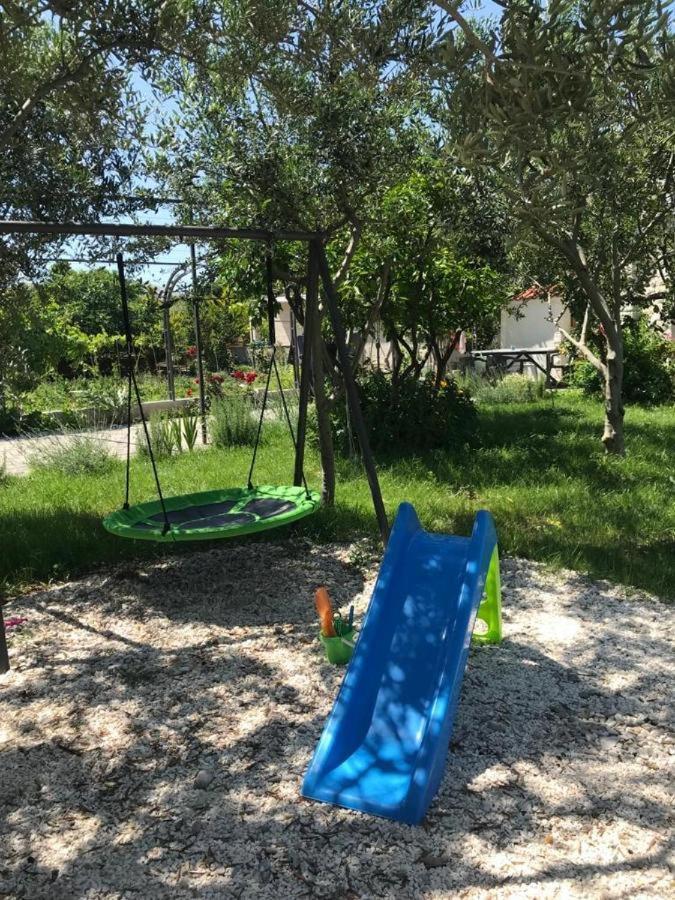 Apartman Dobric Kastel Stafilic Exterior photo