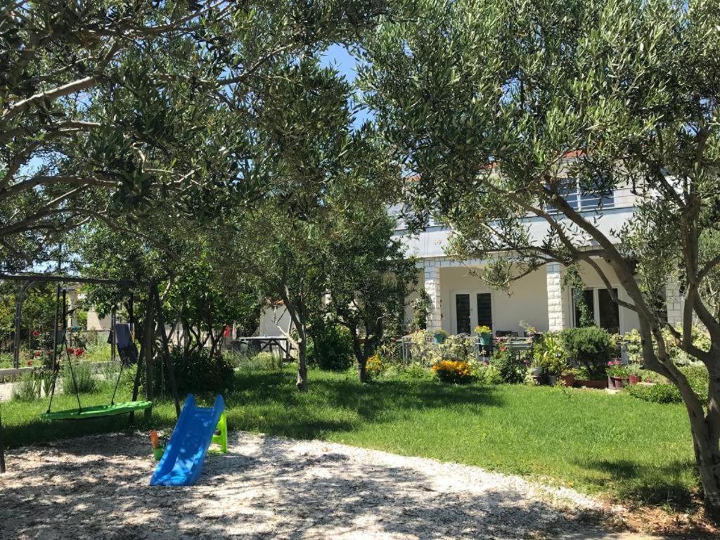 Apartman Dobric Kastel Stafilic Exterior photo